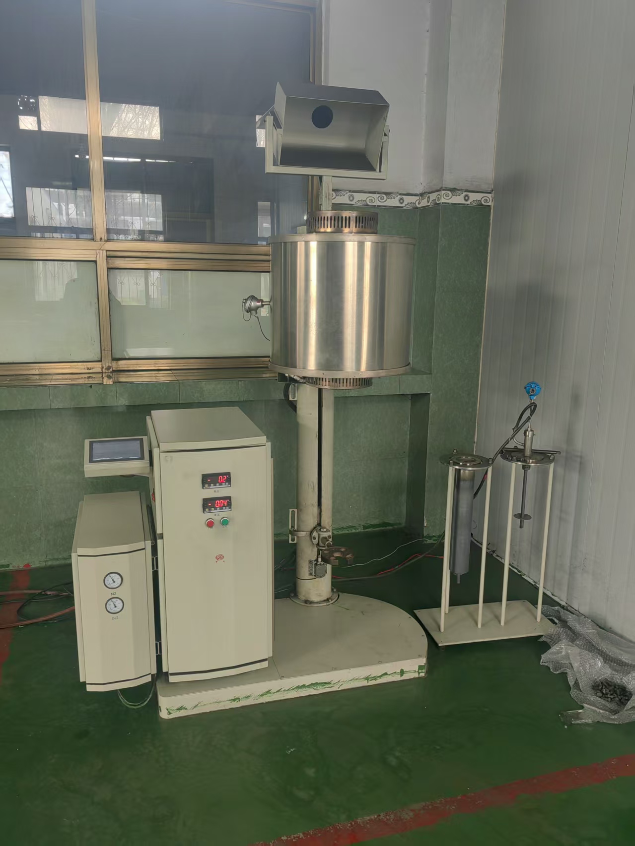 中創(chuàng)全自動焦炭反應(yīng)性及反應(yīng)后強(qiáng)度測定儀技術(shù)參數(shù)